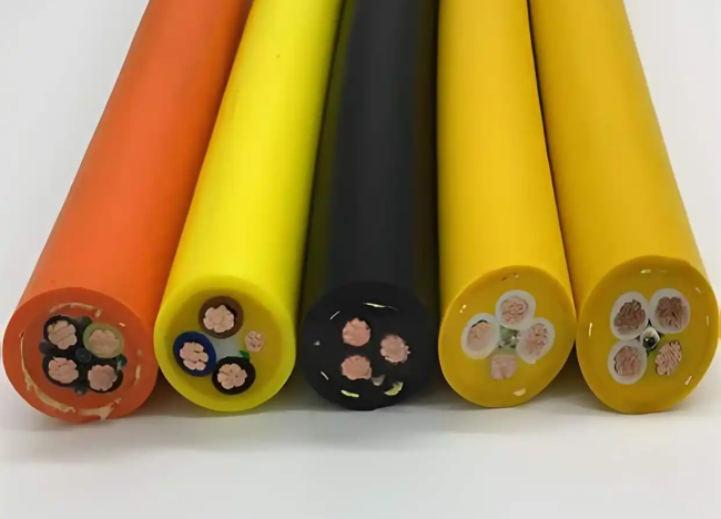 耐油柔性电缆与耐磨控制电缆选型：防火阻燃电线的应用价值